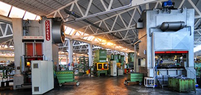 nuova pressa 315 t coniatura e imbutitura Tranciatura - Gima Spa