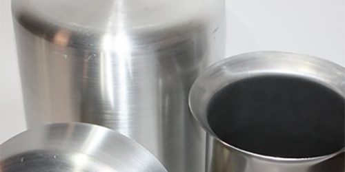 imbutirura-profonda L’imbutitura è una lavorazione mediante la quale è possibile deformare una lamiera d’acciaio o altri materiali non ferrosi.