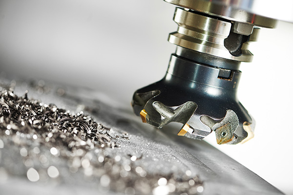 Parlare di alluminio è limitativo poiché il gruppo ISO N di cui fa parte, non comprende solo questo materiale, ma anche leghe a base di magnesio, rame e zinco.